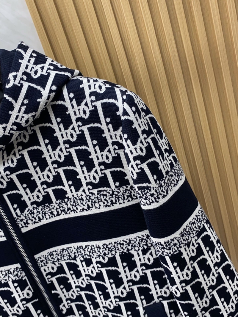 chr1st1an D10r sweaters